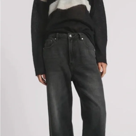 OneTeaspoon Relaxed Jeans - Picture 2 of 7